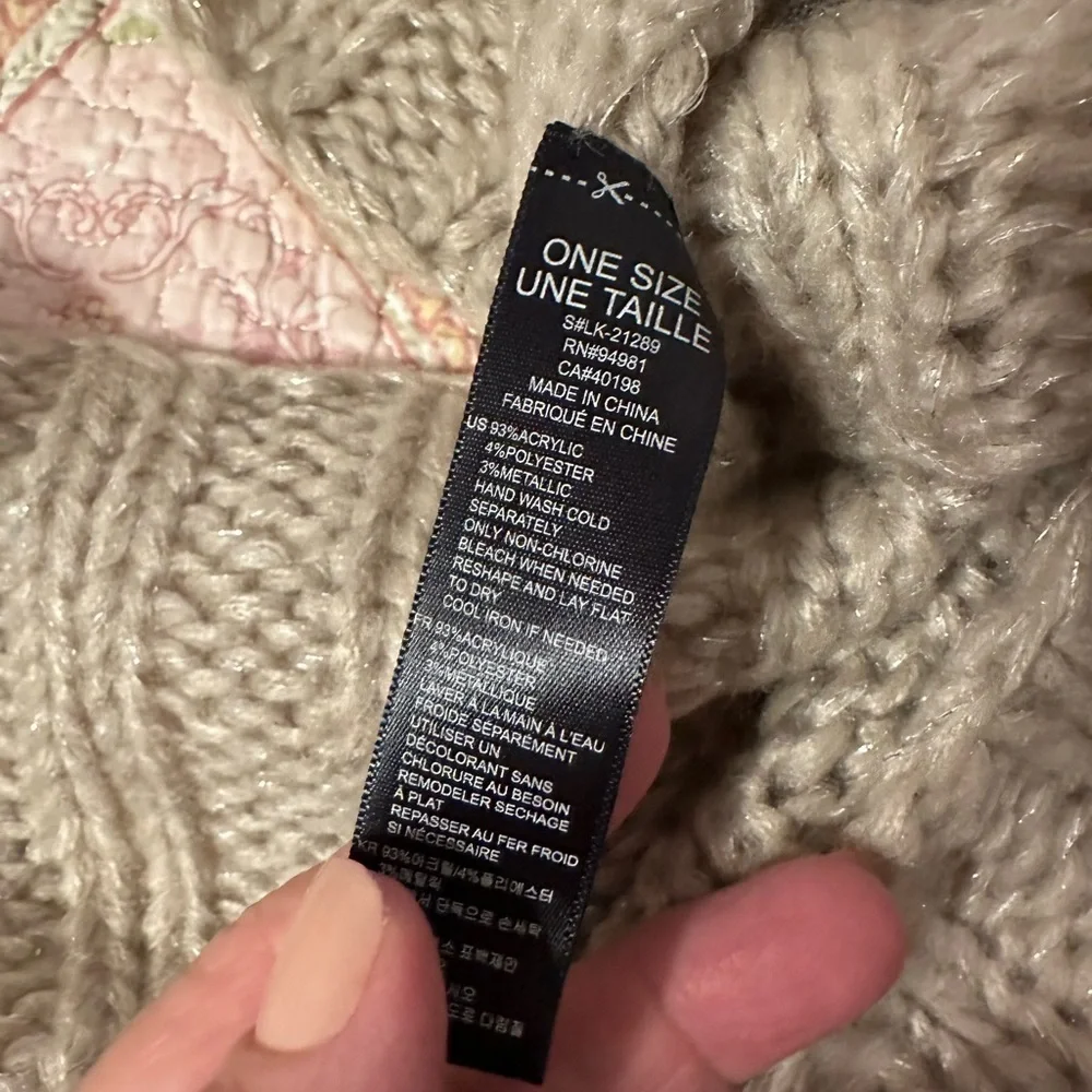 Cozy Beige Knit Scarf